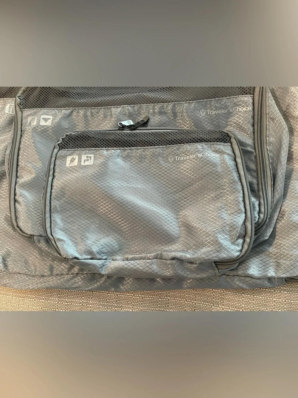 Traveler’s Choice Silver/Gray Travel Packing Cubes Set of Four